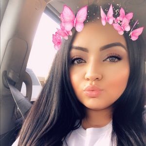 Meet your Posher, Lisa